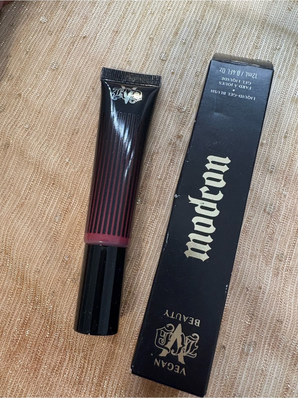 New in box KVD liquid blush